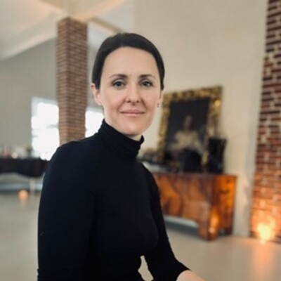 Juli Hysenbelli